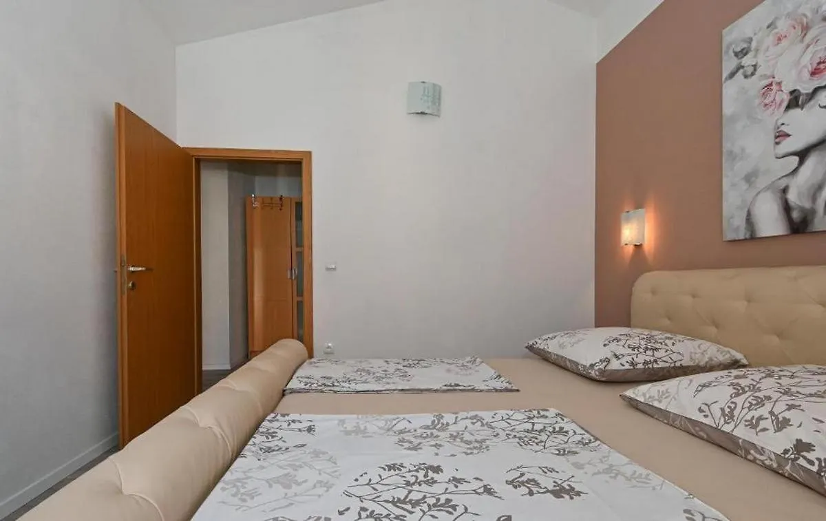 Apartments With A Parking Space Mavarstica, Ciovo - 20073 Trogir Croatia